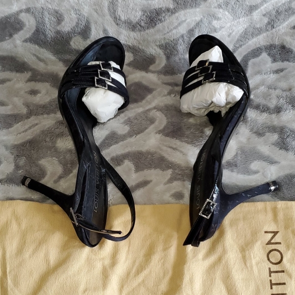 Louis Vuitton Strappy Black Sandal 3.5Inch Hill 39 - Picture 14 of 16